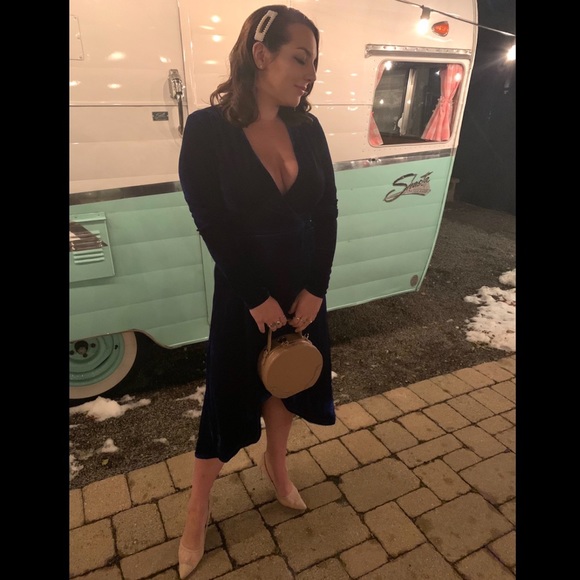 Meet your Posher, Taylor - Picture 5 of 14